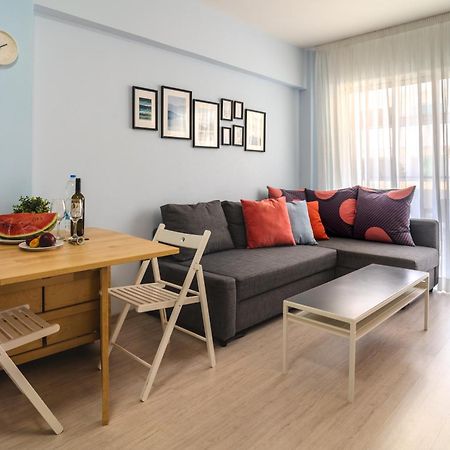 Helios Mackenzie One Bedroom Flat Larnaca Bagian luar foto